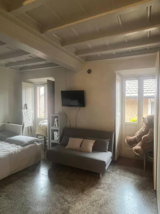 Come A Casa Castelletto sopra Ticino Exterior photo
